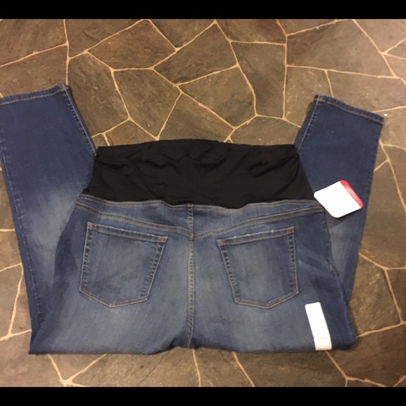 Plus Isabel maternity skinny crop jeans - Picture 3 of 6